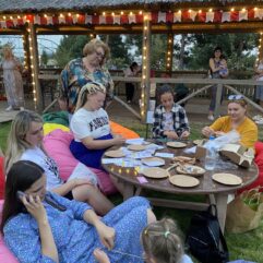 photo_5355090642449067649_y